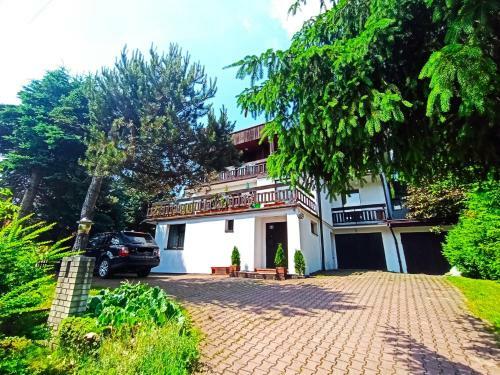 Hostal Apartamenty Tara