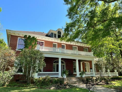 Bed & Breakfast Huffman Manor Inn