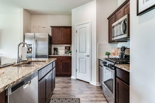 Villa Waterfront,4bedroom,2bath,king Bed,separate Shower