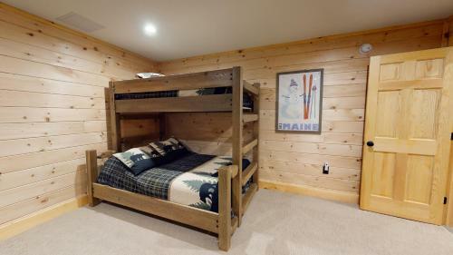 Scoot Cabin