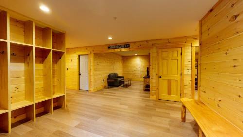 Bubblecuffer Cabin