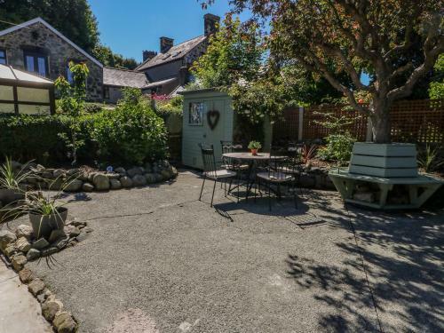 Crabapple Cottage