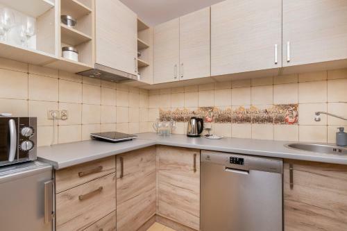 Apartament Bia?a Mewa W?adys?awowo By Renters