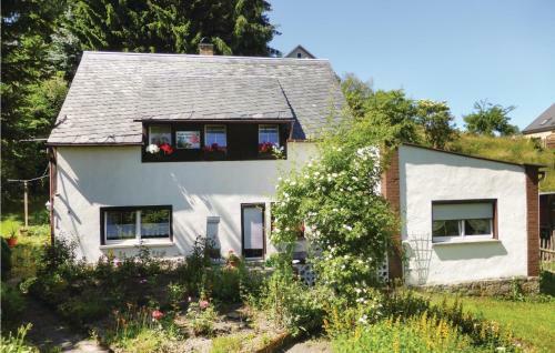 Apartment - Holiday Home St�tzengr�n/hundsh�bel With Fireplace Viii