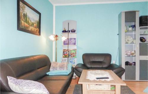 Apartment - Holiday Home St�tzengr�n/hundsh�bel With Fireplace Viii