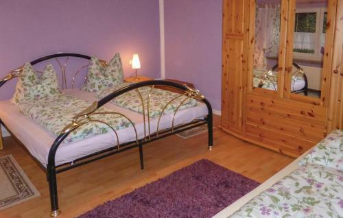 Apartment - Holiday Home St�tzengr�n/hundsh�bel With Fireplace Viii