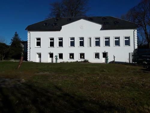 Apartamento Ferienwohnung Im Palais Rosenlund