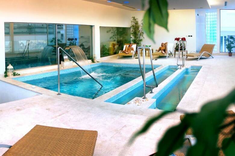 Hotel Airone