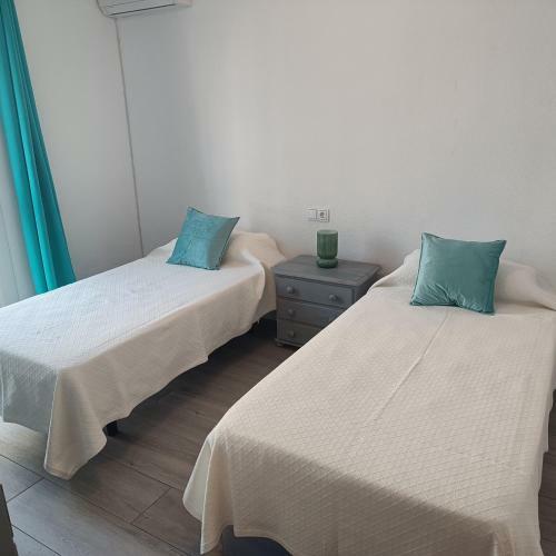 2 Bedroom Apartment With Marina View.
