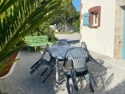 G�te Coullons, 4 Pi�ces, 5 Personnes - Fr-1-590-57