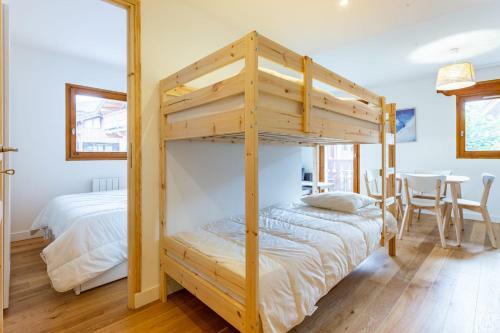 Apartamento Very Bright Cocoon With Balcony Near The Slopes