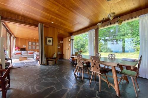 Spacious Holiday Home Near Cabourg