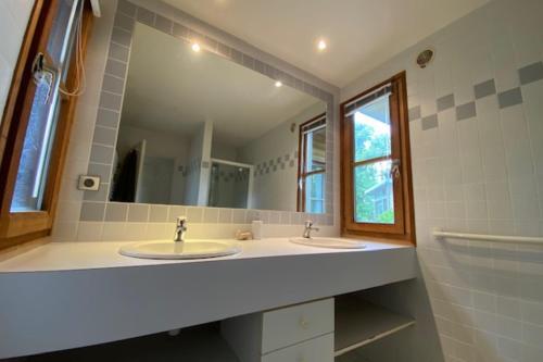 Spacious Holiday Home Near Cabourg