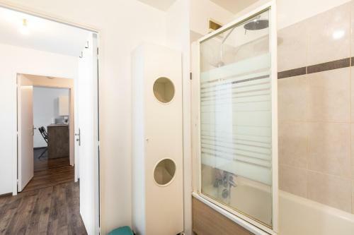Apartamento Guestready - Spacious & Bright 2br Flat In Creteil Parking Included