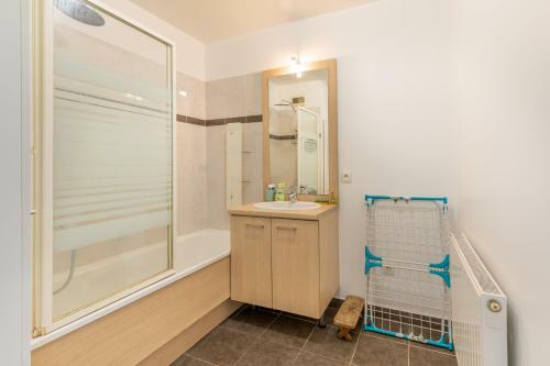 Apartamento Guestready - Spacious & Bright 2br Flat In Creteil Parking Included