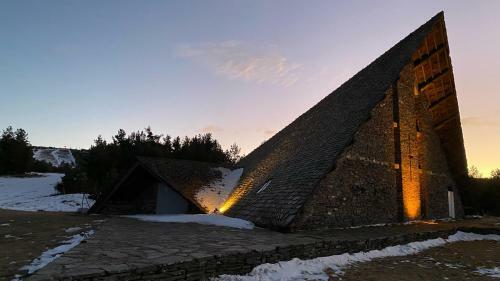 Hotel Montlo Relais Des Cerfs