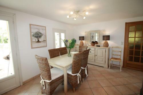Villa Luberon House Between Lourmarin & Cucuron