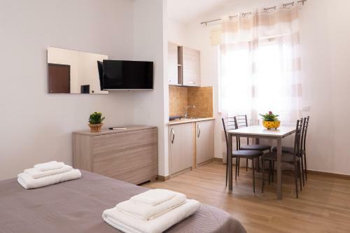 Hostal Stella Marina - Camere E Monolocali Turistici