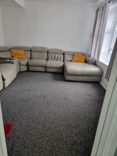 Spacious House In Central Manchester