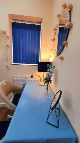 Apartamento Bijou Full Flat With A Private Kitchen And Bathroom - Free Parking