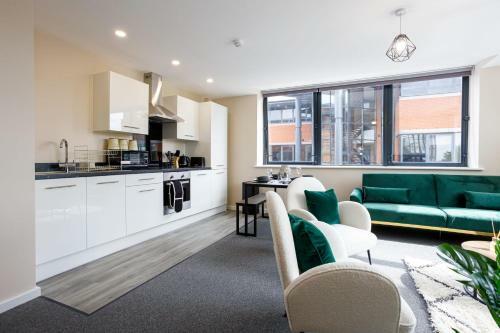 Bright And Modern 2 Bedroom Apartment Manchester