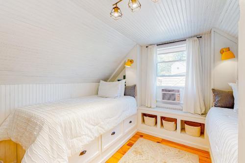 Beach Rose Bungalow