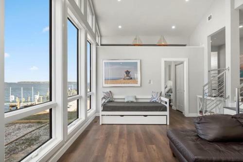 Lookout Point Luxury