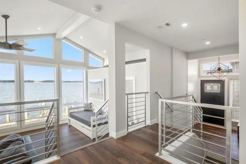 Lookout Point Luxury