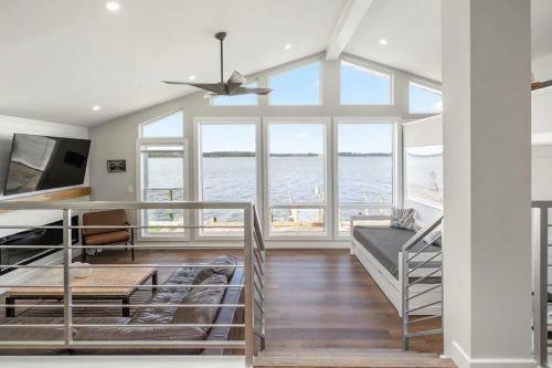 Lookout Point Luxury