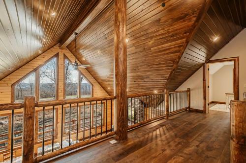Water & Mountain Retreat