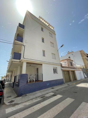 Apartamento Salvador Dal� Ref. 063