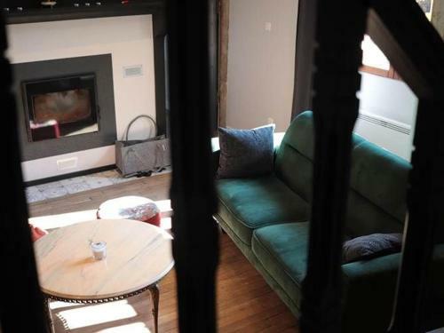 G�te Cusey, 4 Pi�ces, 9 Personnes - Fr-1-611-67