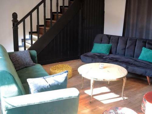 G�te Cusey, 4 Pi�ces, 9 Personnes - Fr-1-611-67