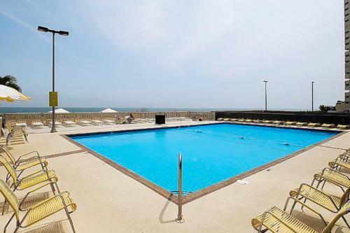 Golden Sands V