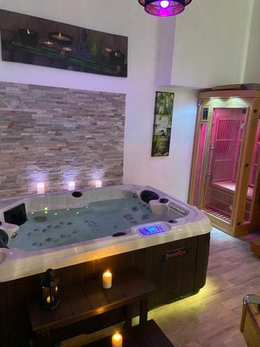 Apartamento Le Cosily Jacuzzi Et Sauna Privatif