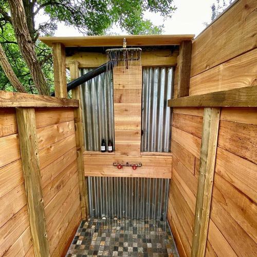 Bee Bole Cabin
