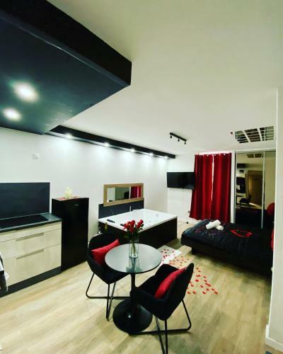 Apartamento Love Room Dijon