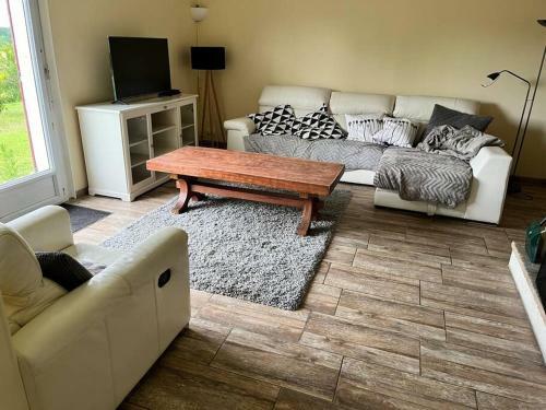 Lovely Four Bedroom Home With Private Pool.