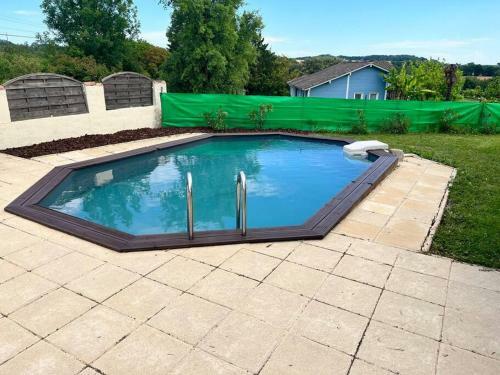 Lovely Four Bedroom Home With Private Pool.