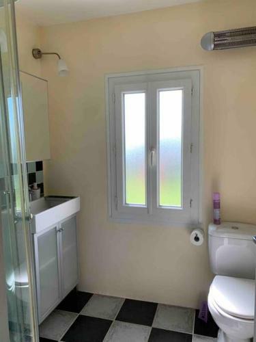 Lovely Four Bedroom Home With Private Pool.