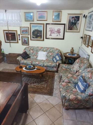 Villa With Swimming Pool 10 Minutes From The Sea