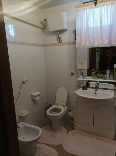 Villa With Swimming Pool 10 Minutes From The Sea