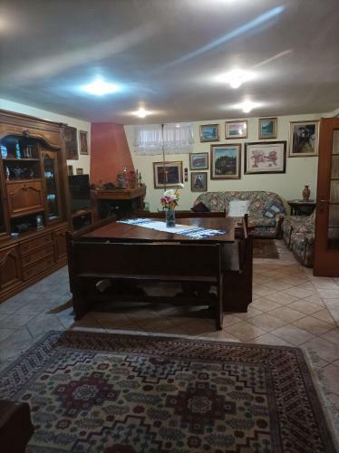 Villa With Swimming Pool 10 Minutes From The Sea