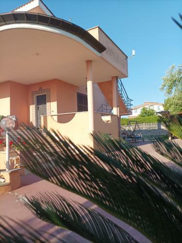 Villa With Swimming Pool 10 Minutes From The Sea