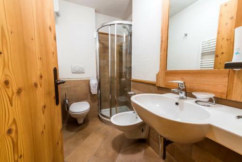 Bed & Breakfast Rifugio Lago Nambino