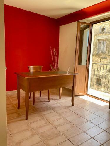 Il Balcone Di Garofani