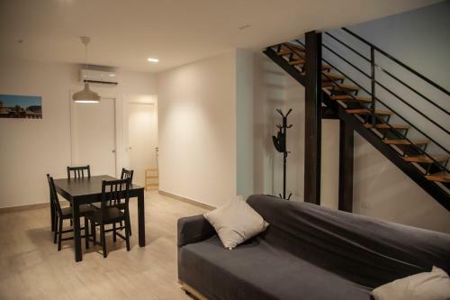 Angelo Apartments