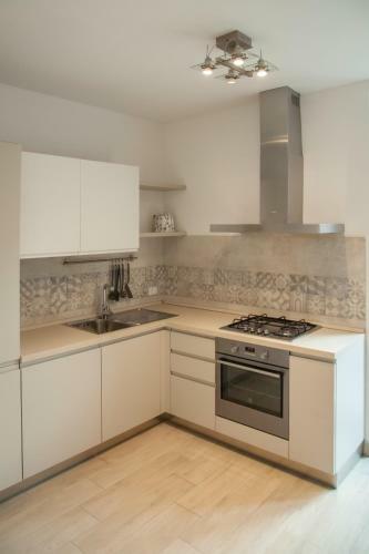 Angelo Apartments