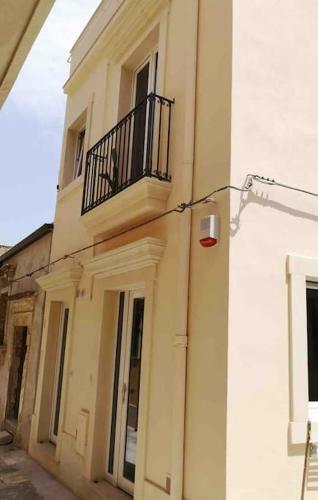 Maison Stella Noto