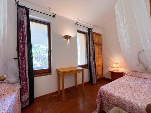 Casa Tat�n
